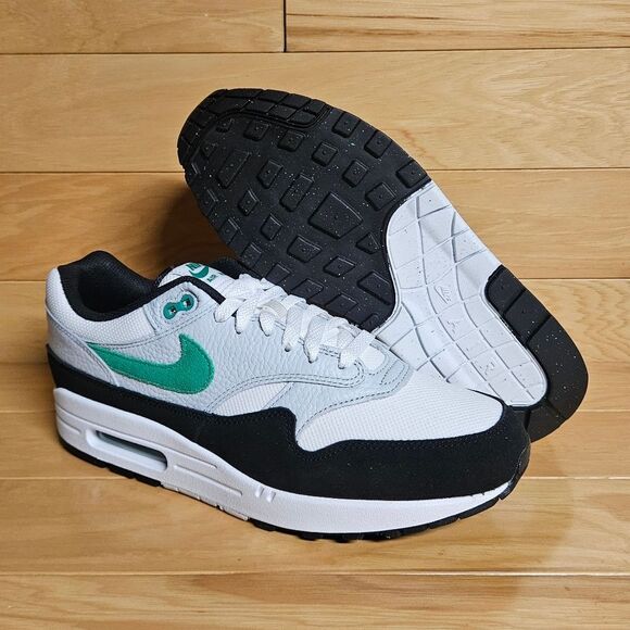 Nike Air Max 1 White Stadium Green Black Mens Shoe Sneaker FN6952-100 - Picture 4 of 12